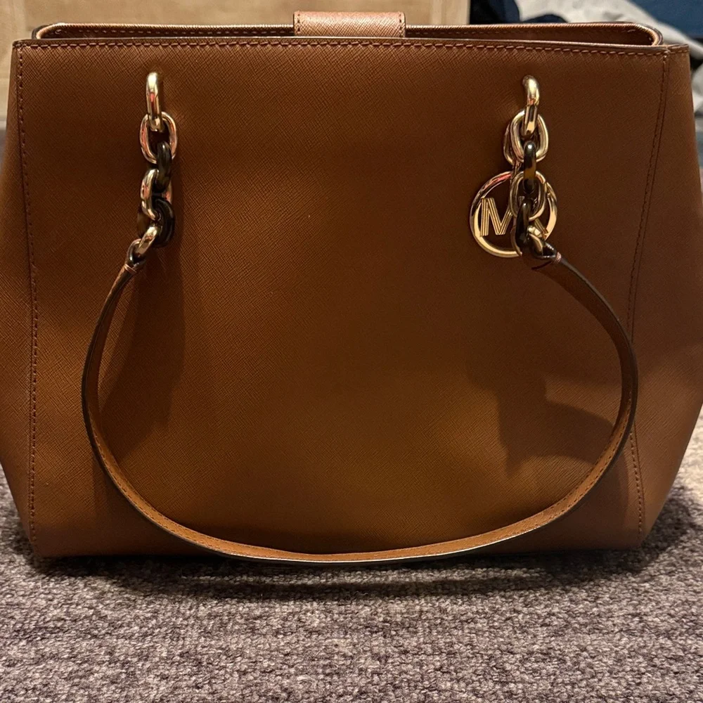 Michael Kors Tan Shoulder Bag with Gold Accents